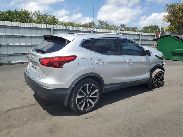  NISSAN ROGUE 2019 Silver