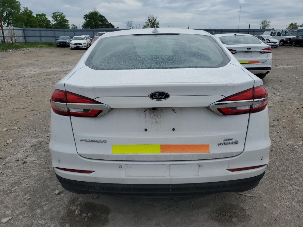 2019 Ford Fusion Se VIN: 3FA6P0LUXKR124810 Lot: 54030035