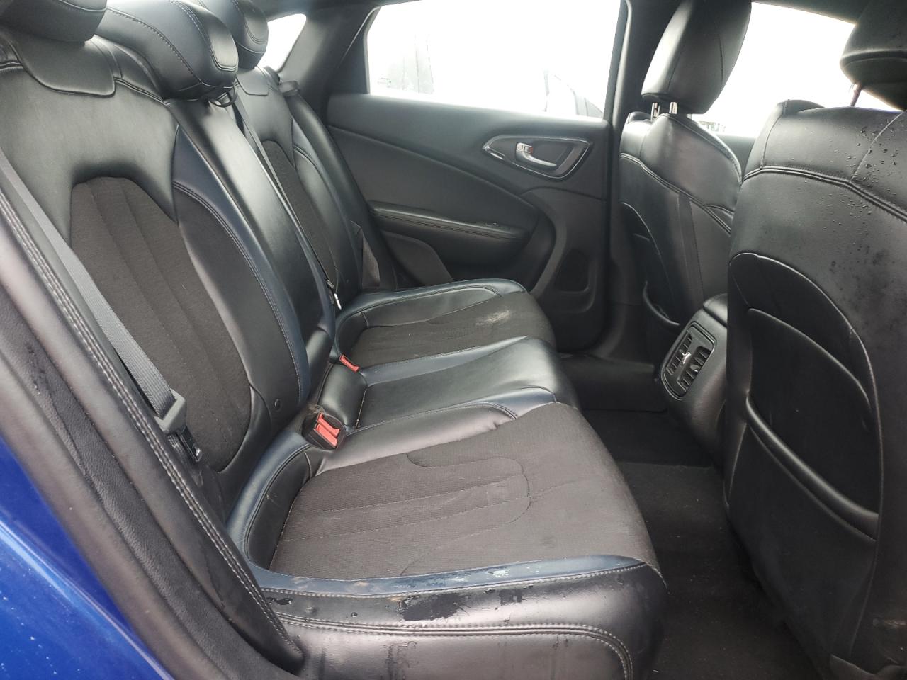 2015 Chrysler 200 S VIN: 1C3CCCDG8FN618518 Lot: 56215145