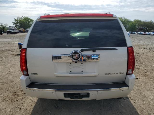  CADILLAC ESCALADE 2012 Белы