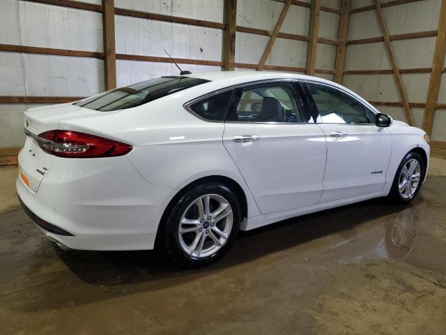  FORD FUSION 2018 Белый