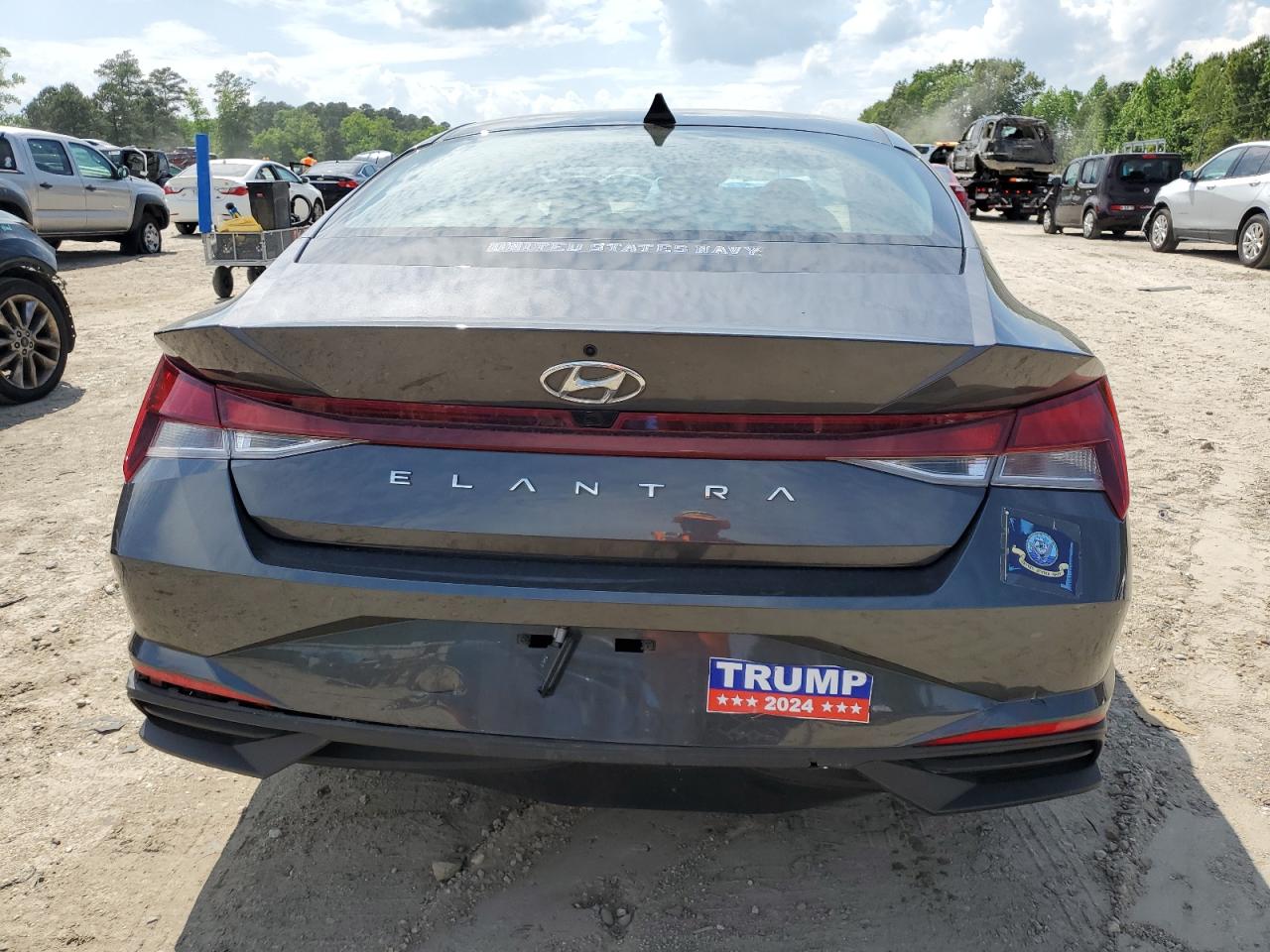 2022 Hyundai Elantra Sel VIN: 5NPLM4AG5NH070821 Lot: 56061005