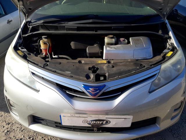 2011 TOYOTA ESTIMA