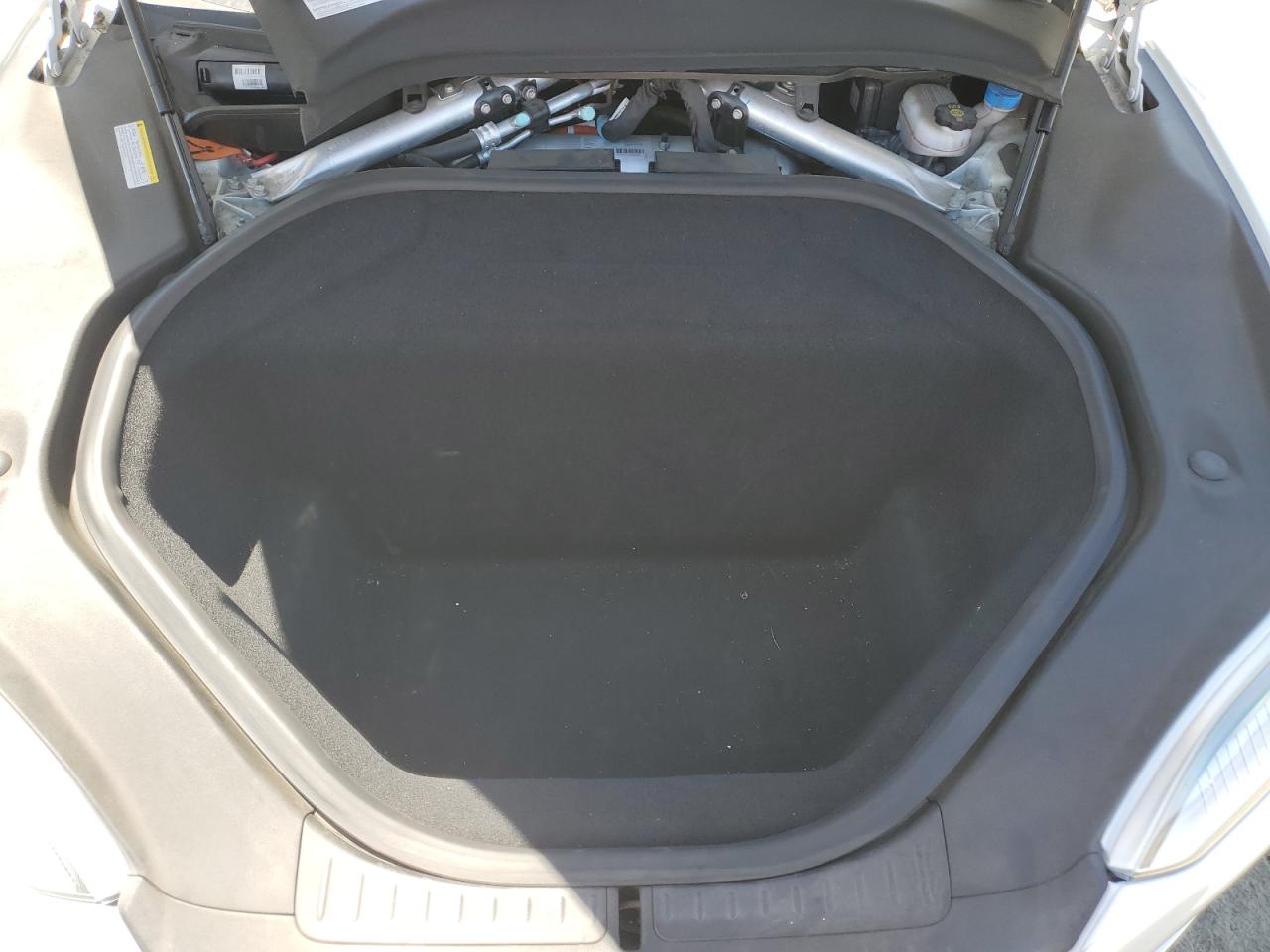 2015 Tesla Model S 70D VIN: 5YJSA1S27FF085522 Lot: 56579985