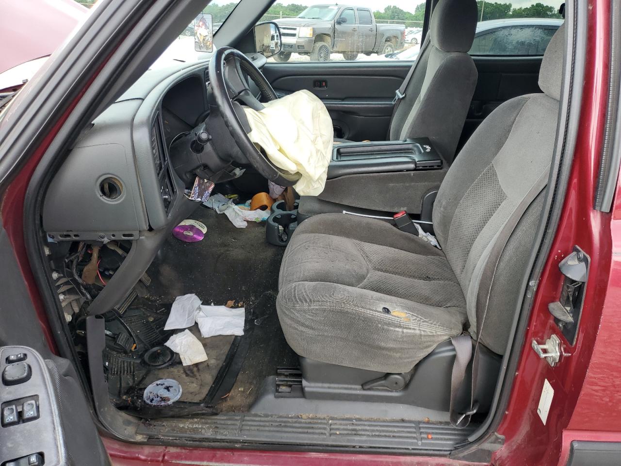 2005 Chevrolet Silverado C1500 VIN: 2GCEC19T751146763 Lot: 80729345