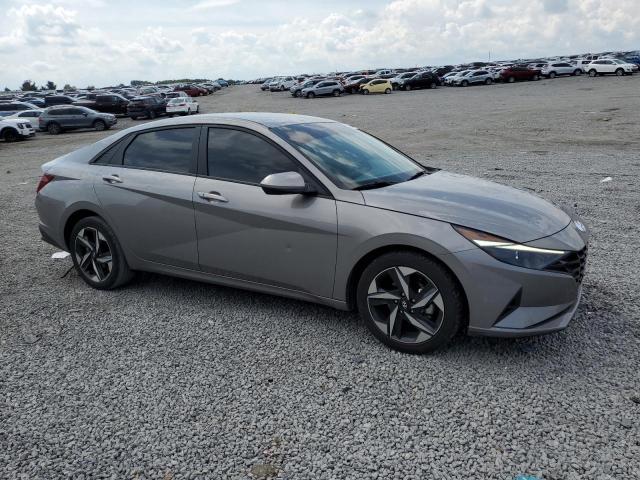  HYUNDAI ELANTRA 2023 Серебристый