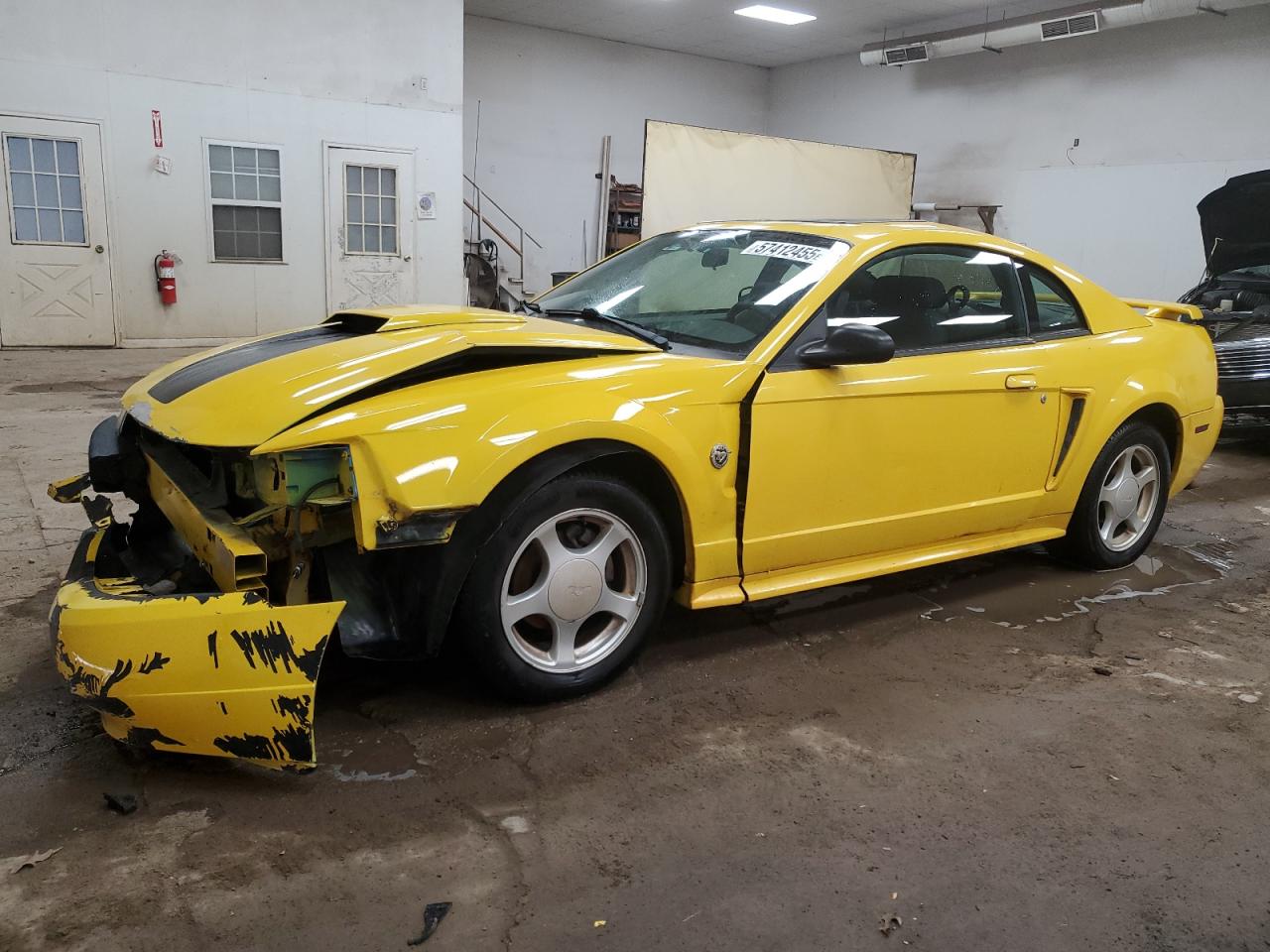 2004 Ford Mustang იყიდება Davison-ში, MI - Front End