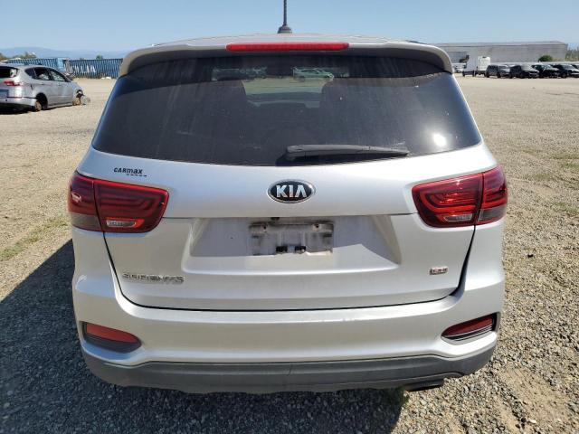  KIA SORENTO 2019 Srebrny