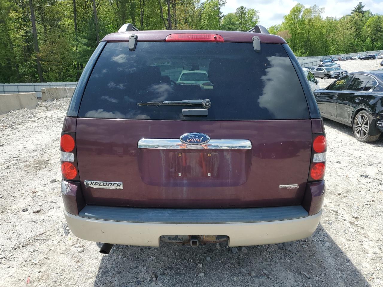 2007 Ford Explorer Eddie Bauer VIN: 1FMEU74E27UB46469 Lot: 57455075