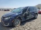 2018 Chrysler Pacifica Touring L na sprzedaż w Colton, CA - Side