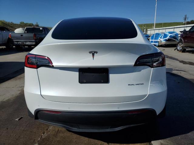  TESLA MODEL Y 2022 Білий