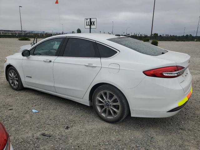 Седани FORD FUSION 2017 Білий