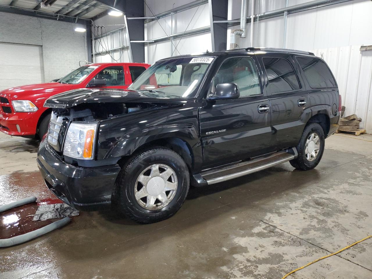 2002 Cadillac Escalade Luxury იყიდება Ham Lake-ში, MN - Front End