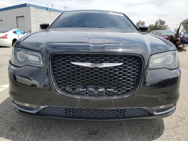  CHRYSLER 300 2015 Чорний