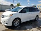 2011 Toyota Sienna Xle للبيع في Littleton، CO - Side