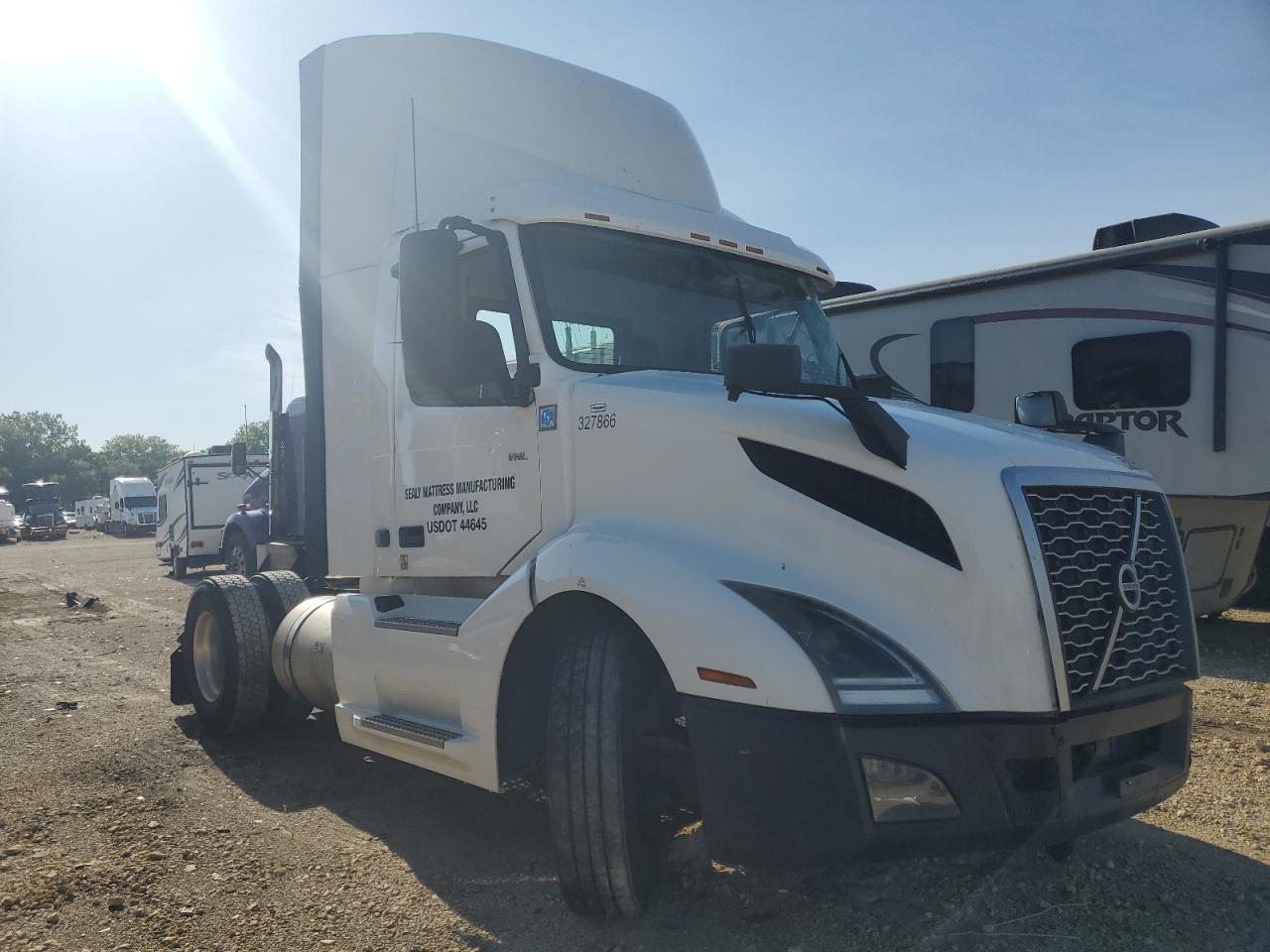 2019 Volvo Vnl Semi Truck