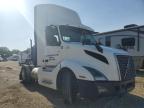 2019 Volvo Vnl Semi Truck na sprzedaż w Kansas City, KS - Side