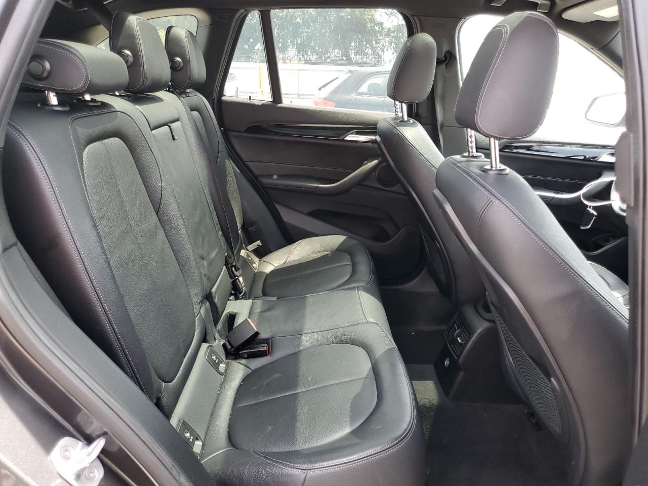 2018 BMW X1 Sdrive28I VIN: WBXHU7C36J5H44945 Lot: 57585635