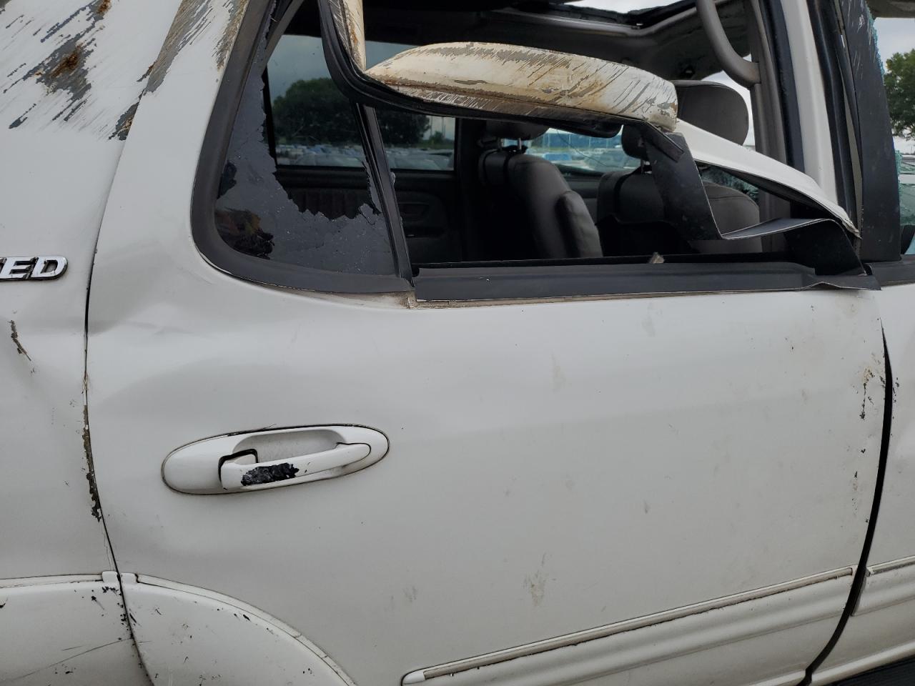 2003 Toyota Sequoia Limited VIN: 5TDZT38A83S191360 Lot: 58374745