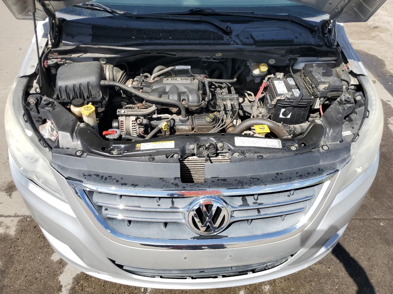 2009 Volkswagen Routan Se VIN: 2V8HW34189R501635 Lot: 56931705