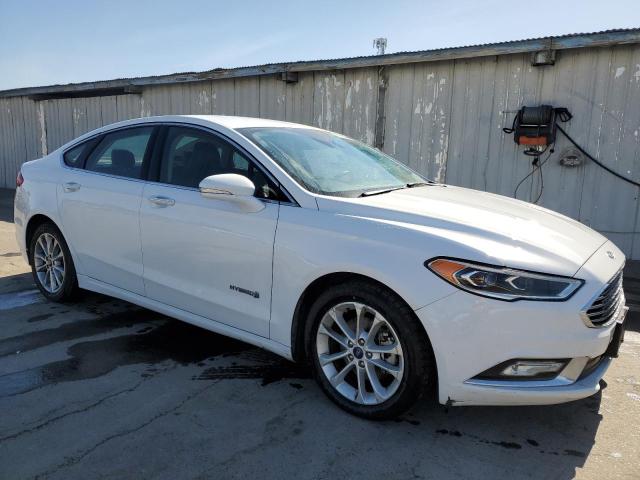 Седаны FORD FUSION 2017 Белый