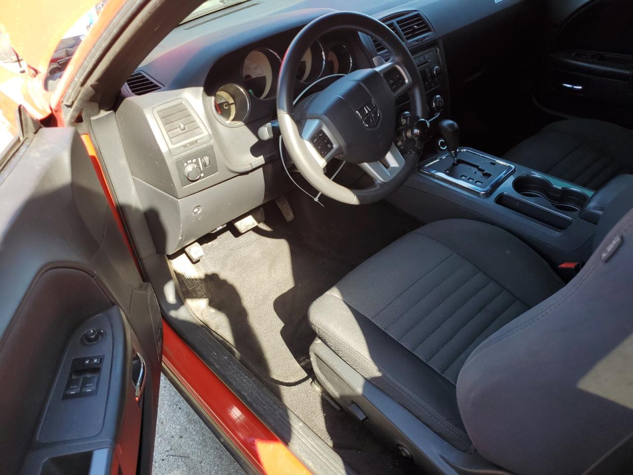 2014 Dodge Challenger Sxt VIN: 2C3CDYAG0EH253547 Lot: 56474985