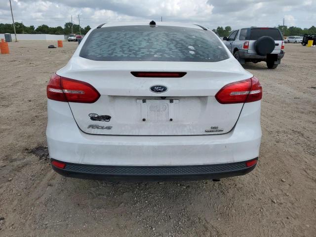  FORD FOCUS 2016 Белы