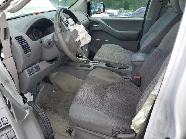 Pickups NISSAN FRONTIER 2014 Biały