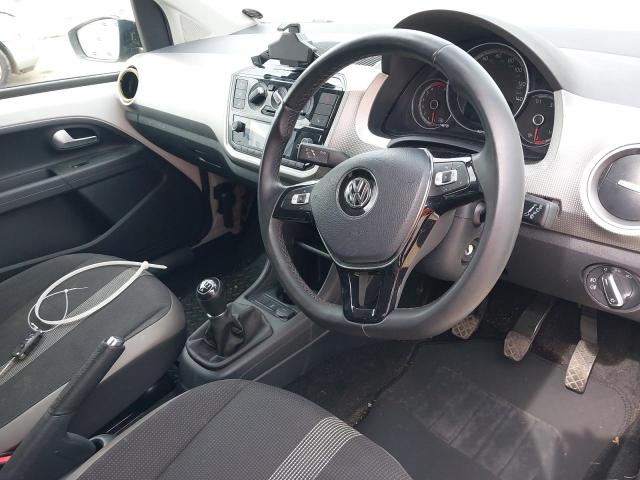2019 VOLKSWAGEN HIGH UP TS