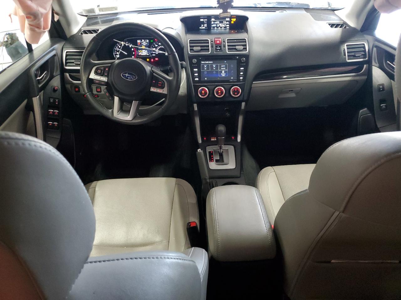 2017 Subaru Forester 2.5I Limited VIN: JF2SJARC1HH425864 Lot: 57142455