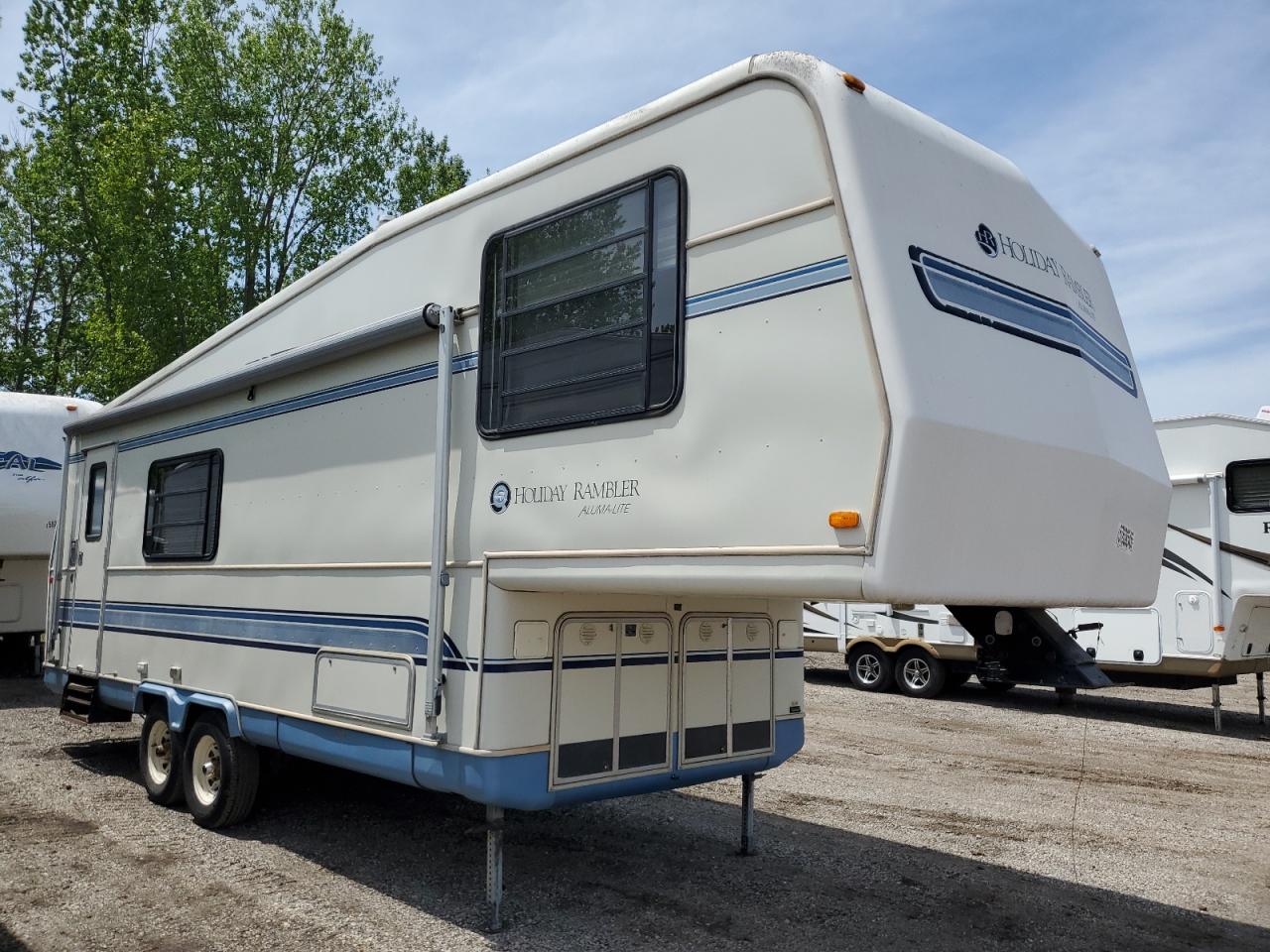 1993 Other Rv Holiday Rm for Sale in Davison, MI - Top/Roof