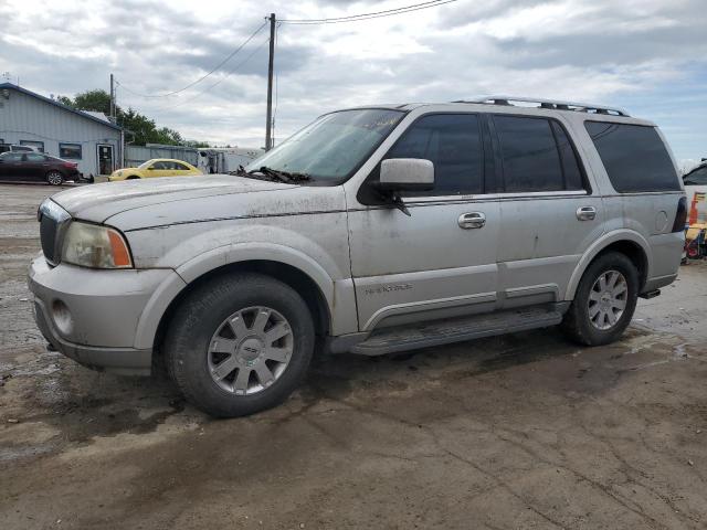 2003 Lincoln Navigator 