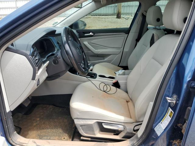  VOLKSWAGEN JETTA 2019 Синий