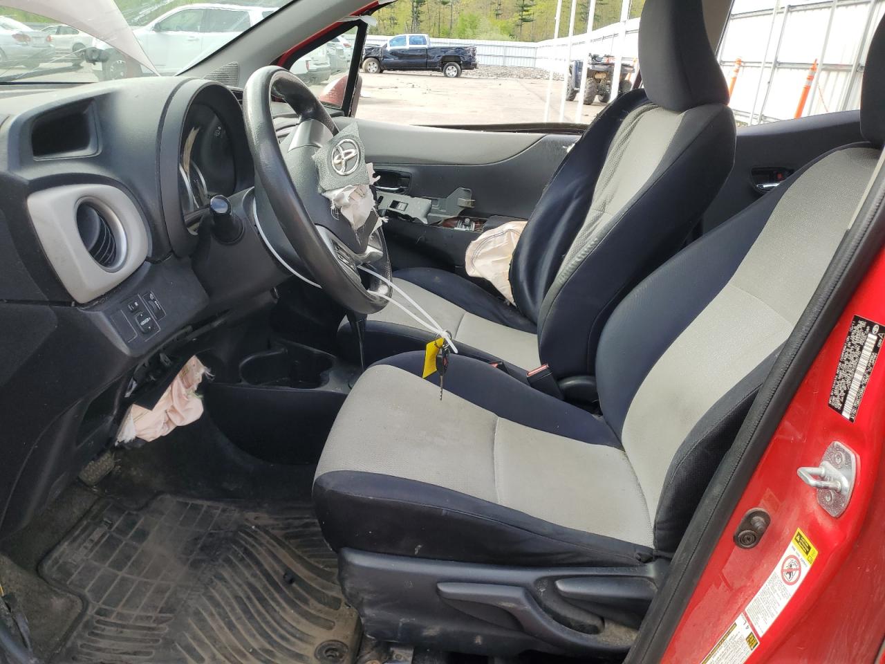 2012 Toyota Yaris VIN: JTDKTUD37CD505770 Lot: 56798455