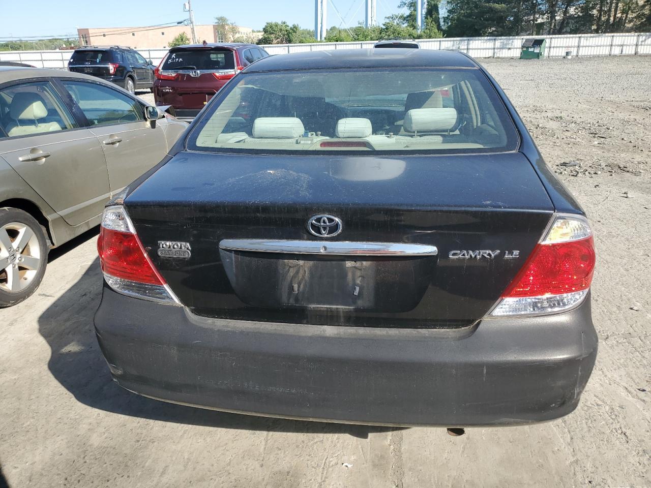 2005 Toyota Camry Le VIN: 4T1BE32K25U421871 Lot: 56764805