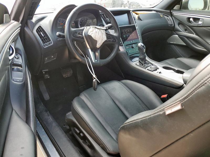 Coupet INFINITI Q60 2017 Biały