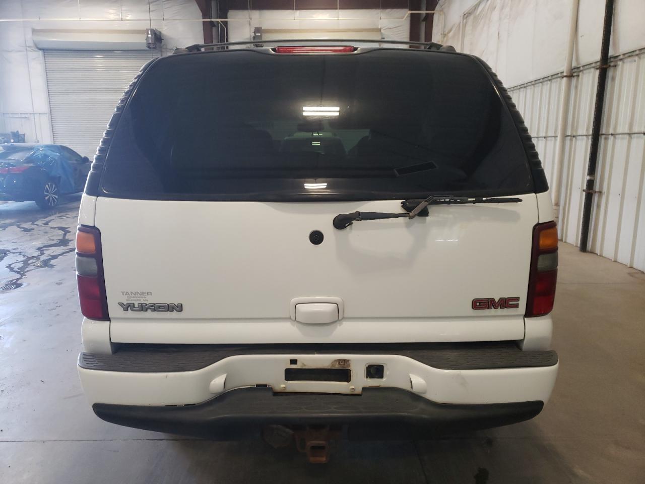 2003 GMC Yukon Denali VIN: 1GKEK63U23J136487 Lot: 57974035