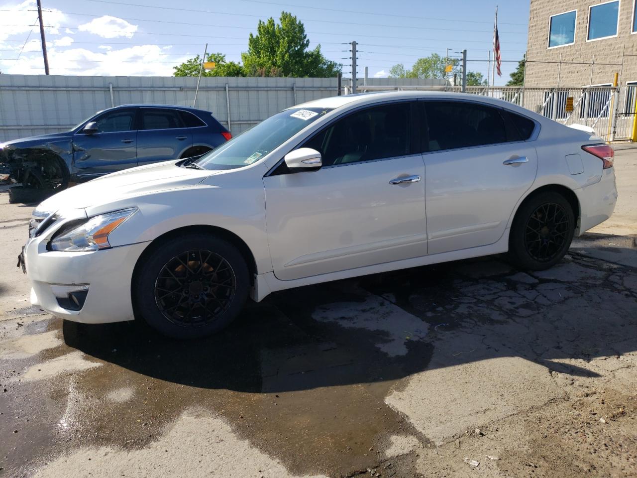 2014 Nissan Altima 2.5 للبيع في Littleton، CO - Front End