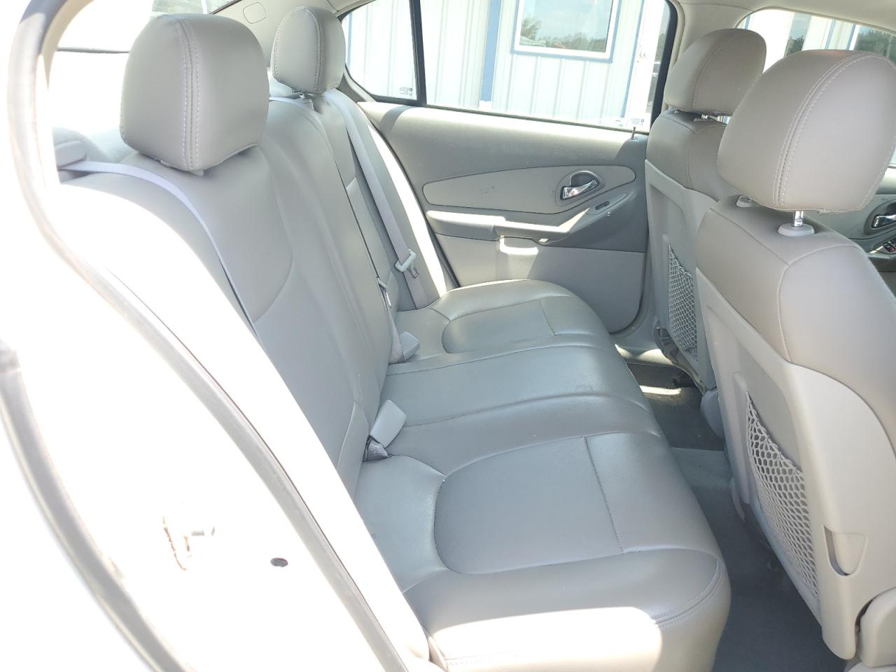2005 Chevrolet Malibu Ls VIN: 1G1ZT52865F300198 Lot: 55360415