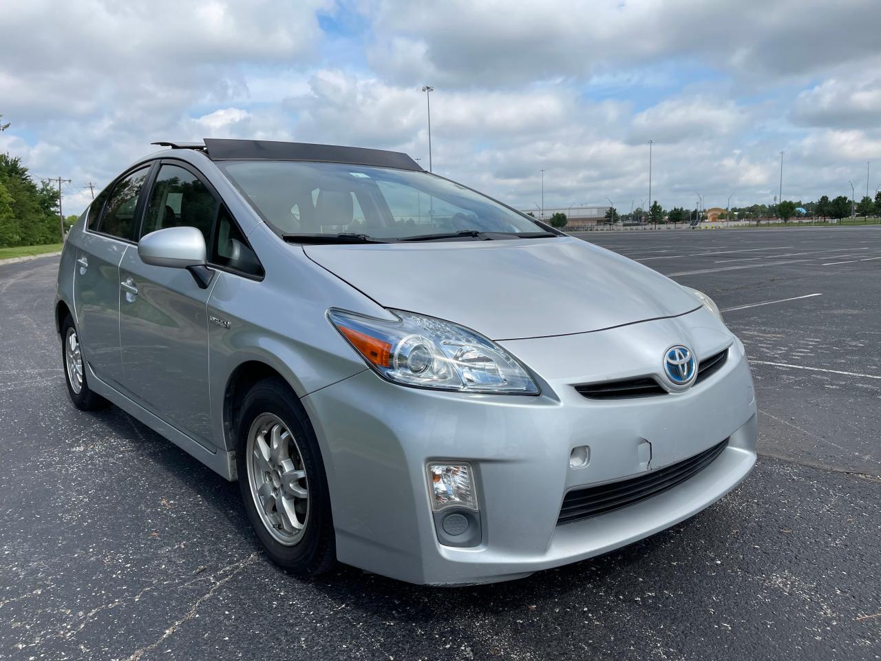 2011 Toyota Prius for Sale in Oklahoma City, OK - Minor Dent/Scratches