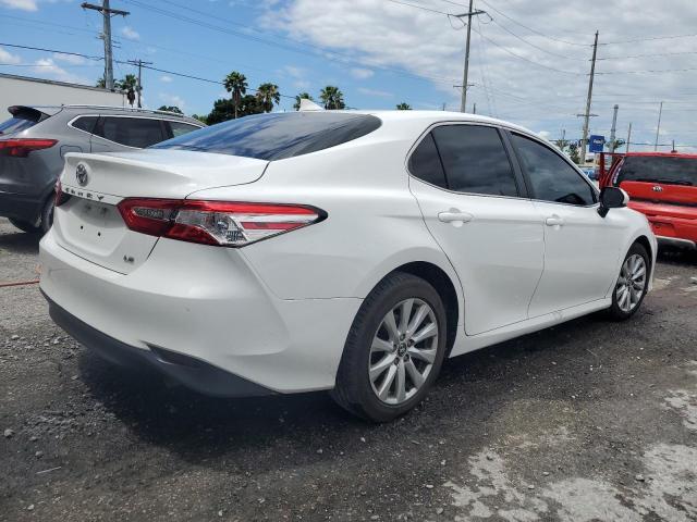  TOYOTA CAMRY 2020 Білий