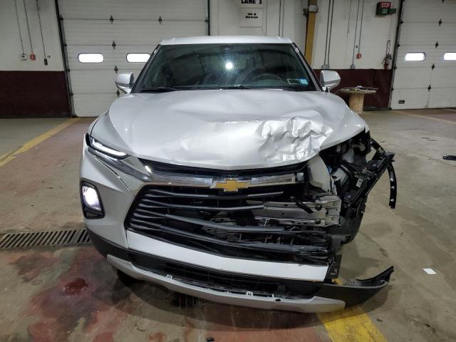  CHEVROLET BLAZER 2021 Сріблястий