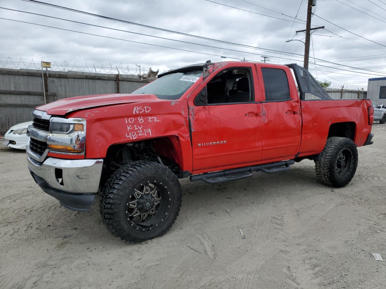 2016 Chevrolet Silverado C1500 Lt for Sale in Los Angeles, CA - All Over