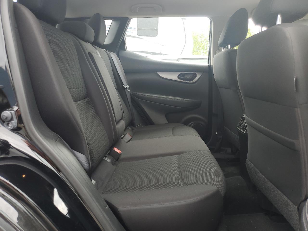 2017 Nissan Rogue Sport S VIN: JN1BJ1CRXHW131258 Lot: 56299385