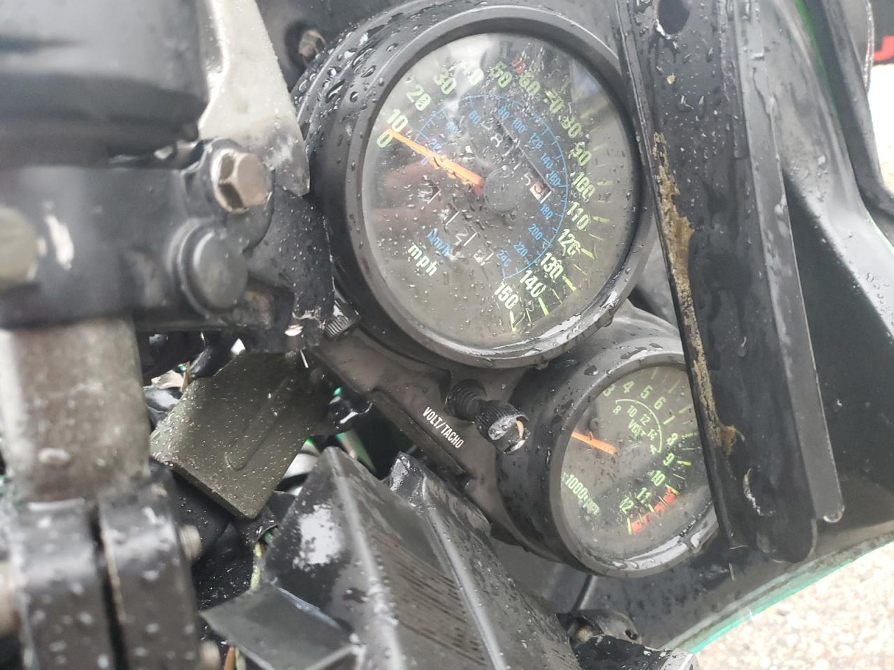 1984 Kawasaki Zx750 A VIN: JKAZXDA15EB503899 Lot: 57592495