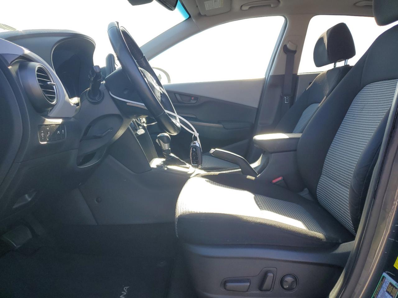 2020 Hyundai Kona Sel Plus VIN: KM8K62AA4LU427281 Lot: 56995865
