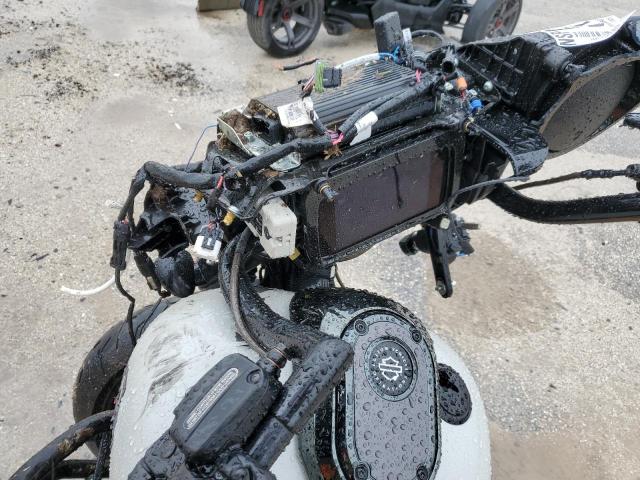 2020 HARLEY-DAVIDSON FLHXSE   