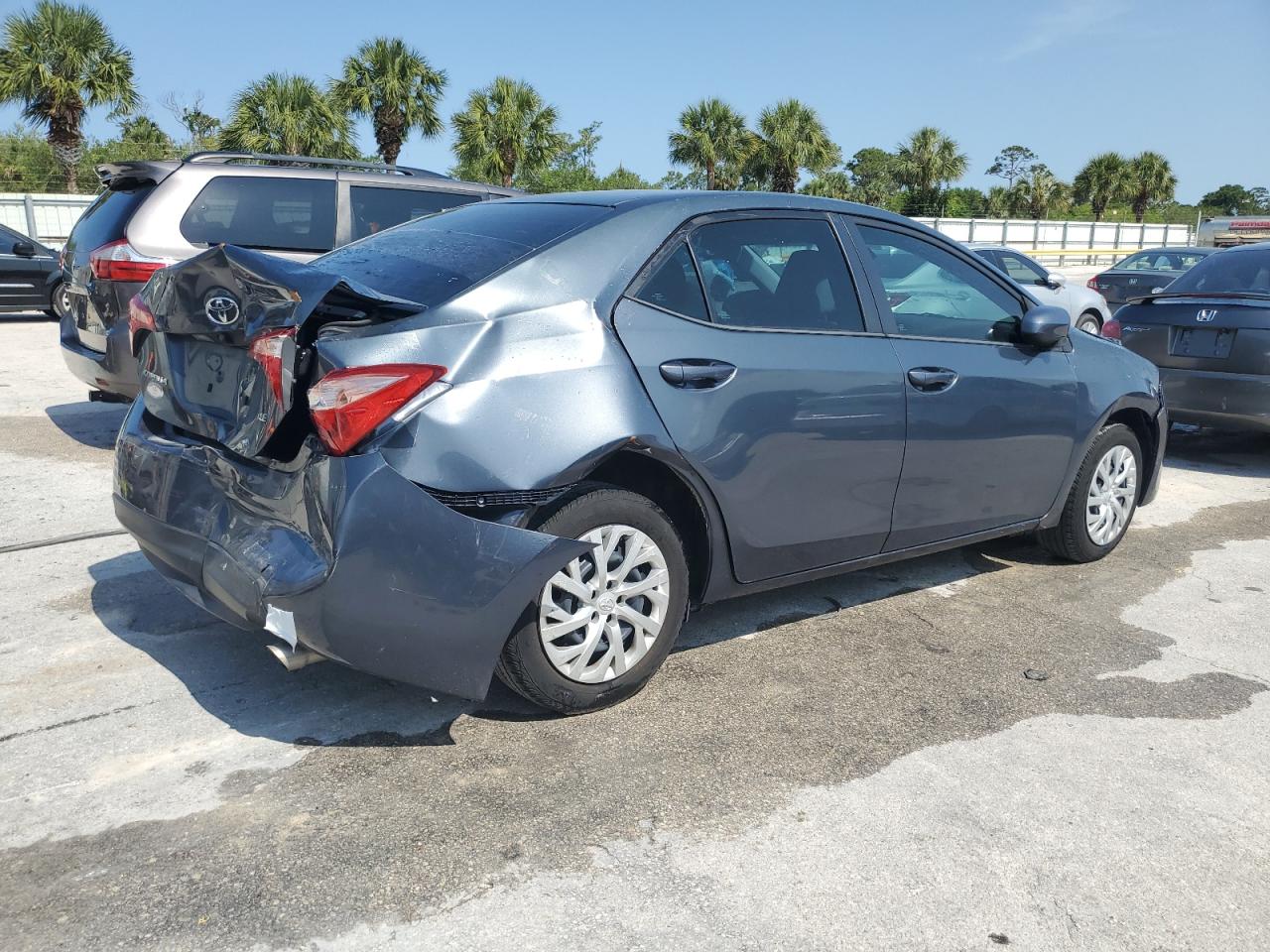2018 Toyota Corolla - Image 3