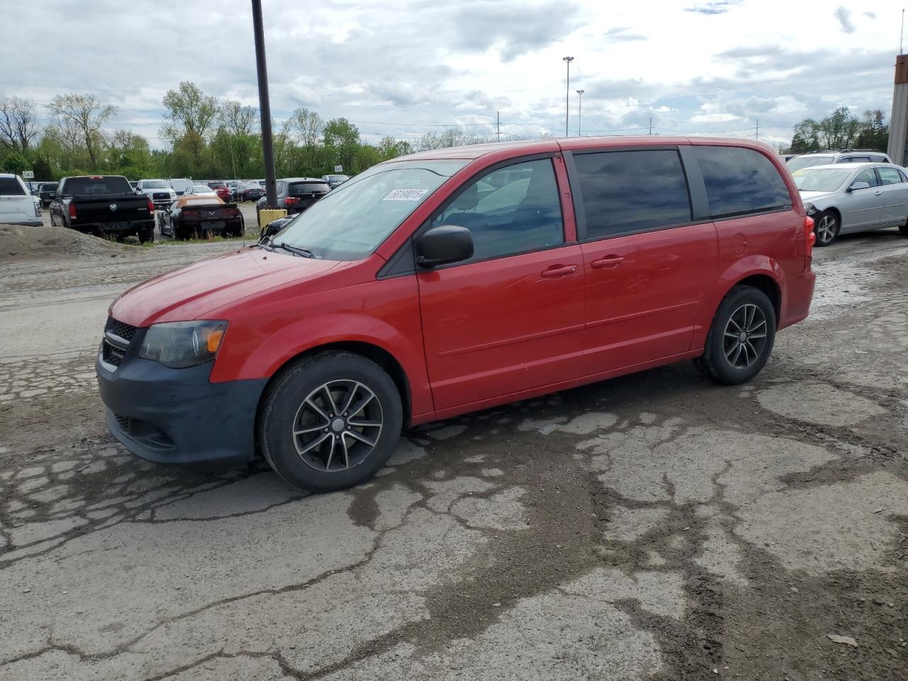 2015 Dodge Grand Caravan Se for Sale in Fort Wayne, IN - Normal Wear