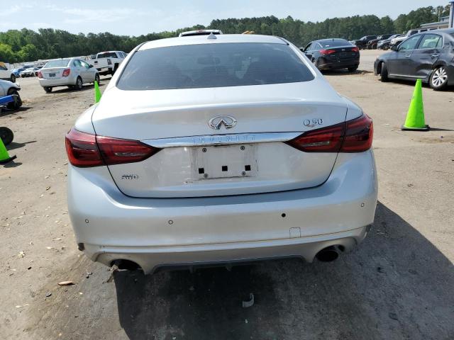  INFINITI Q50 2018 Srebrny